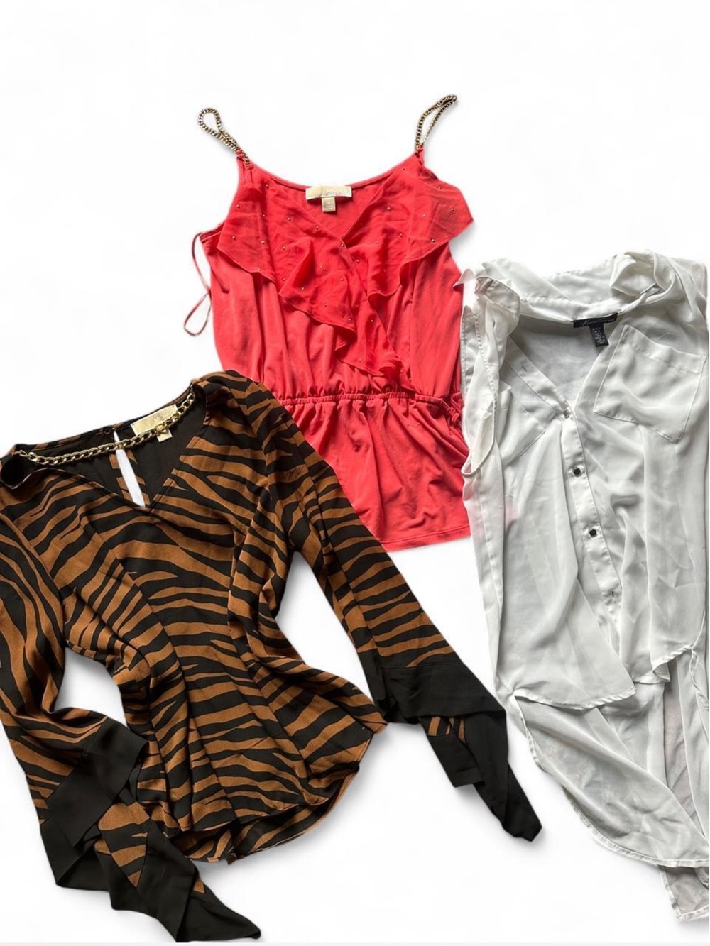 Women’s neutral fall 3 tops bundle
Size medium